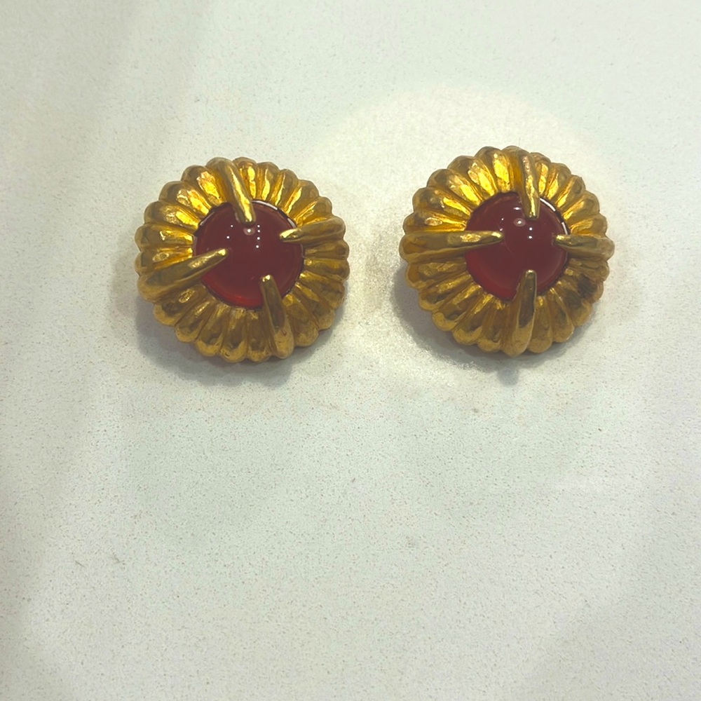 Vintage Clipons